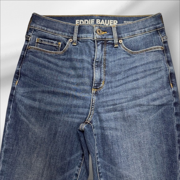 Eddie Bauer Denim - EDDIE BAUER Women’s 4 REVIVAL HIGH RISE STRAIGHT LEG Blue Jeans